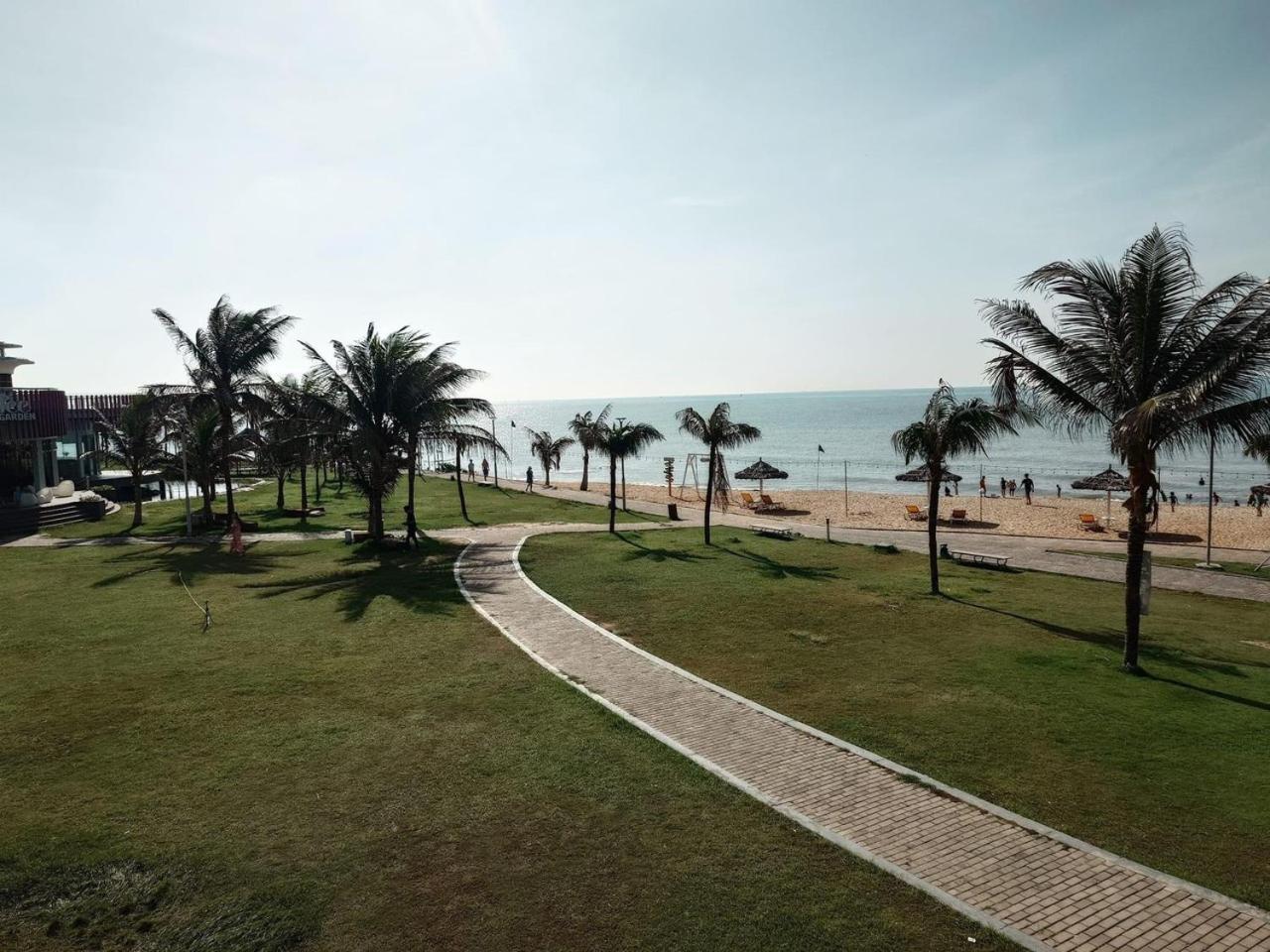 Oceanami Resort & Beach Club Long Hai Exterior foto